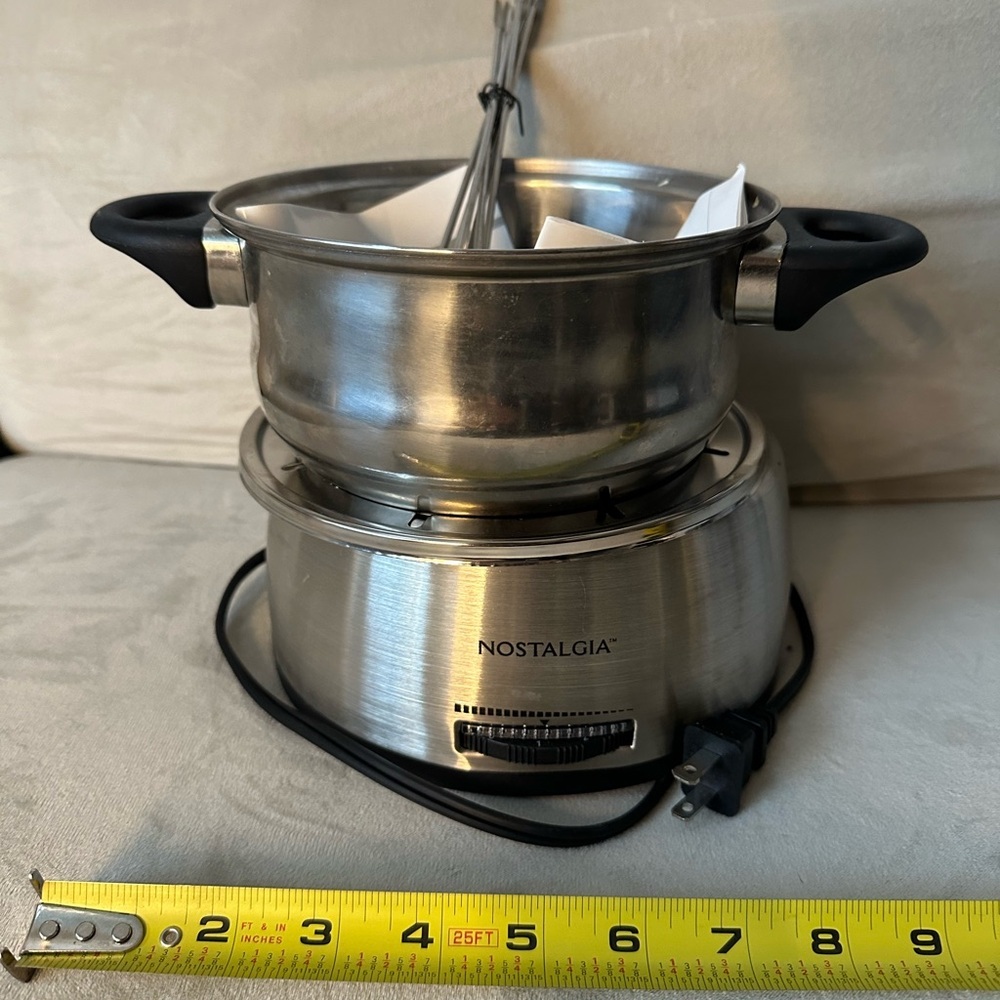 Nostalgia Stainless Steel Fondue Pot